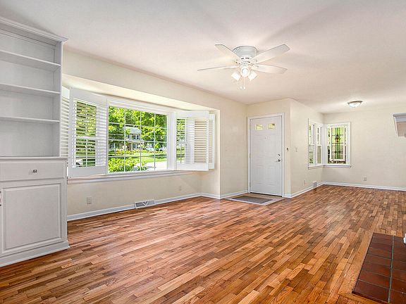 5th image of 514 N Kalamazoo Ave