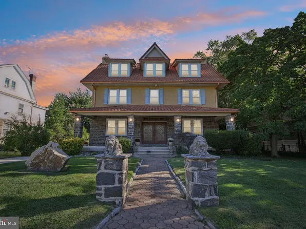 333 Riverview Ave, Drexel Hill, PA 19026