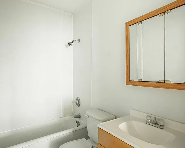 126 Goodson Ave — Photo 16