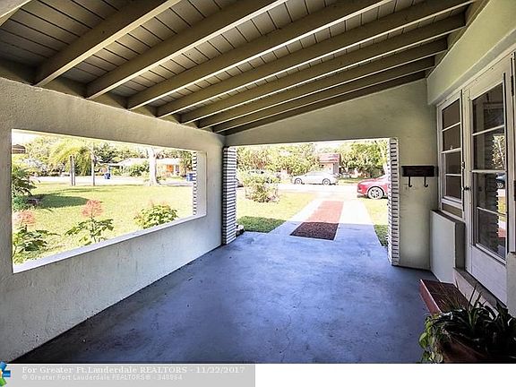 3rd image of 424 NE 24th St
