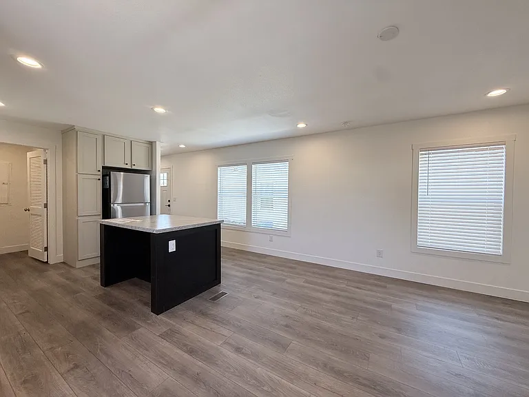2060 N Center St #381 — Photo 9
