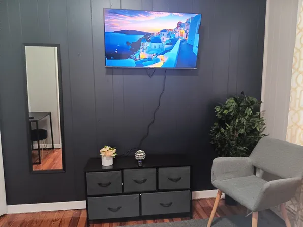 125 Salina St #Id1373620p, Providence, RI 02908