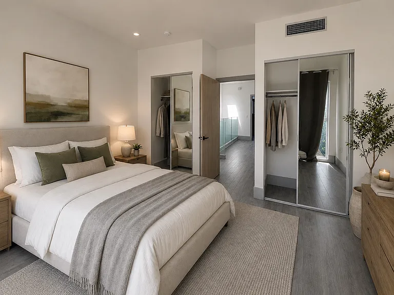 14954 Sherman Way #203 — Photo 8