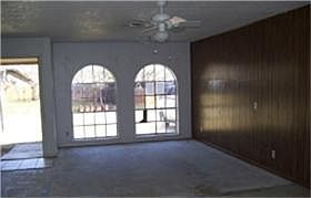 2nd image of 605 Todd Ct