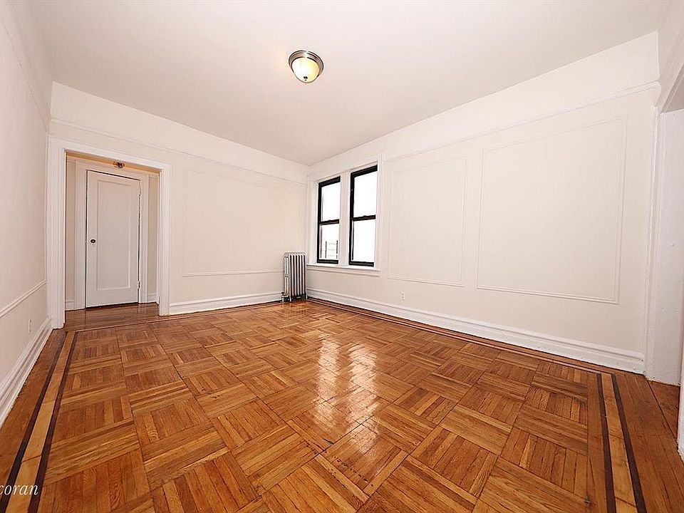 1st image of 3150 33rd St APT 2C