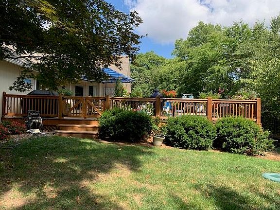 5th image of 7725 Woodland Dr