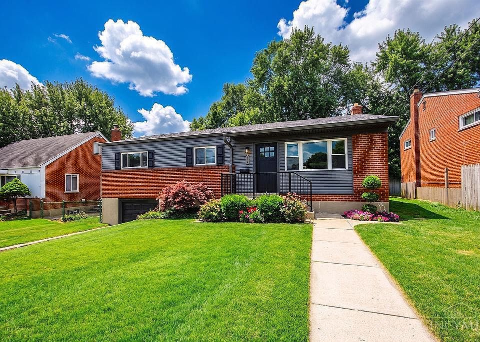 1st image of 5499 Woodhaven Dr