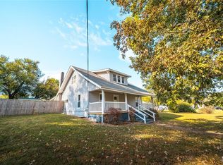 813 E 3rd St, Salem, MO 65560