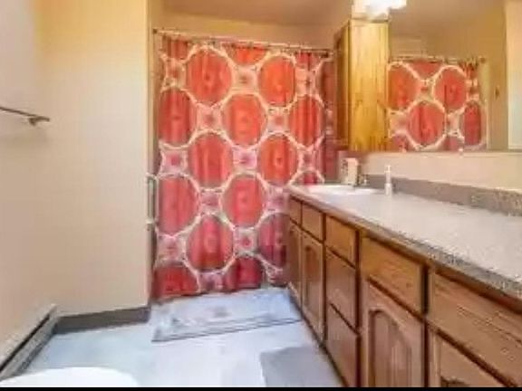 3rd image of 130 Centennial Ln