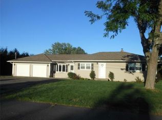 128 Williams St, Ludlow, MA 01056