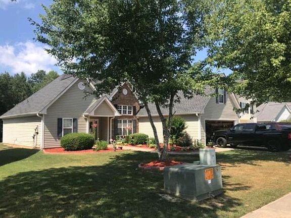3rd image of 4262 Beaverton Cir
