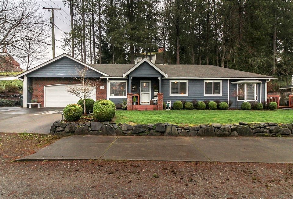 1st image of 1502 9th Avenue Ct