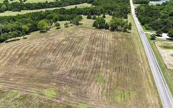 4th image of 1 Cornstalk Rd