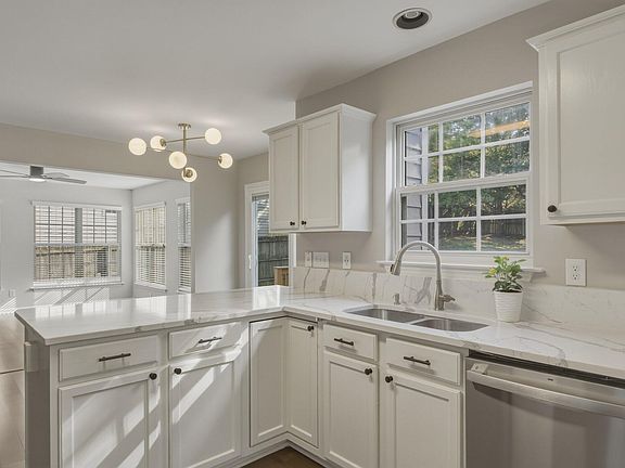 2nd image of 6519 Caverstone Dr