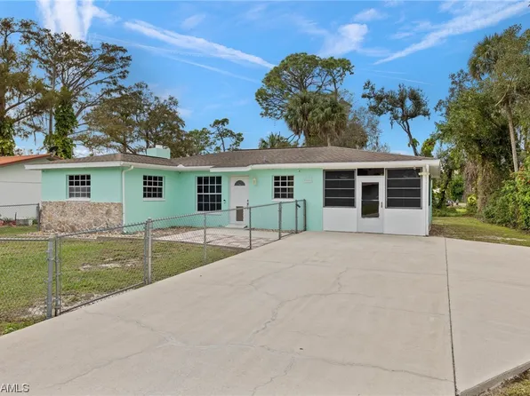 2319 Parkview Dr, Fort Myers, FL 33905
