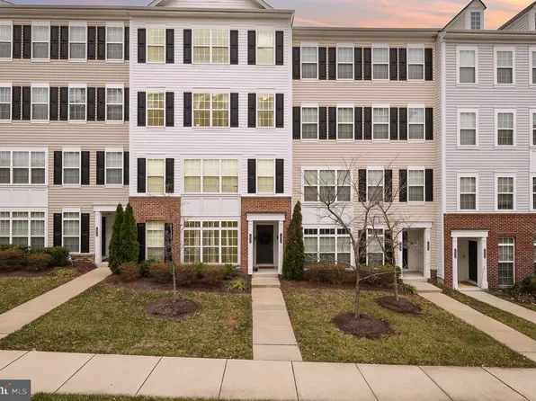 16884 Porters Inn, Dumfries, VA 22026