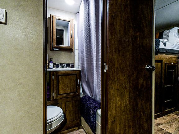 5th image of 82 Hedgeiron Dr #1