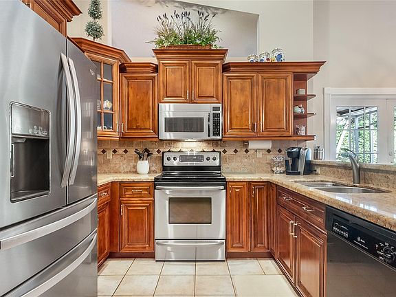 3rd image of 9770 SW 15th Drive