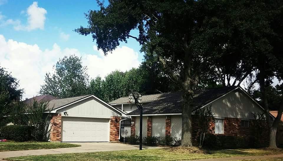 1st image of 19902 Jasperwood Cir