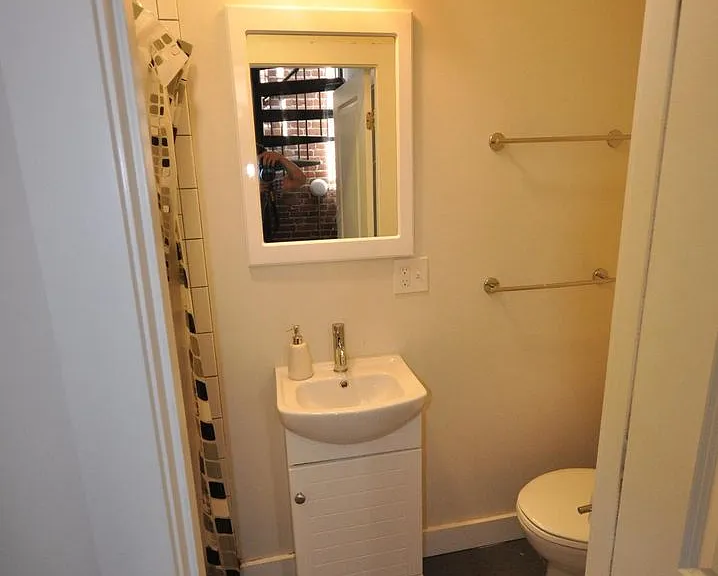 20 Sussex St #1 — Photo 25