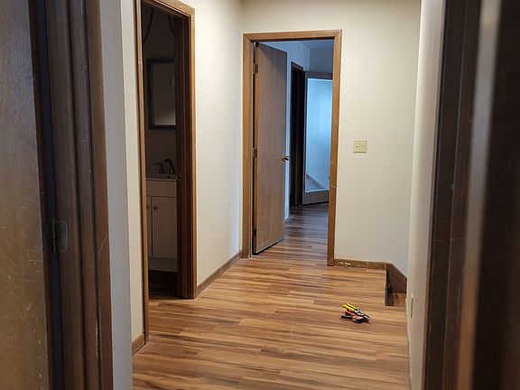 5th image of 2737 W 35th St