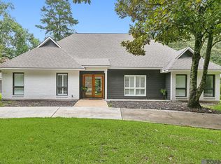 4623 Woodlake Dr, Baton Rouge, LA 70817