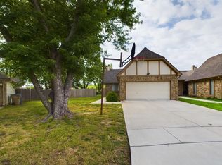 1510 S Todd Pl, Wichita, KS 67207