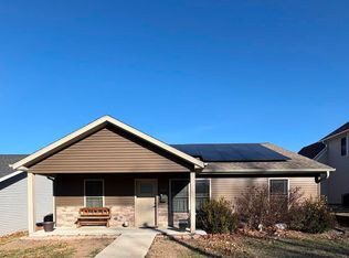 2035 Chestnut St, Quincy, IL 62301