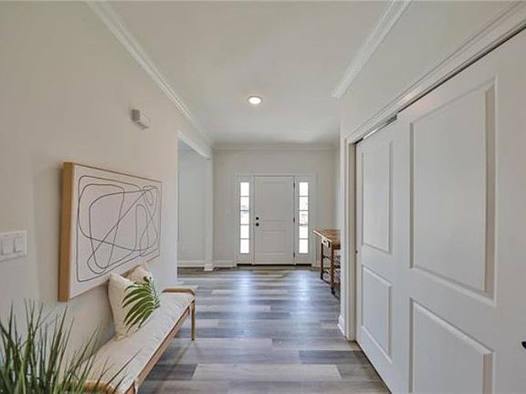 4th image of 432 Freedom Ct
