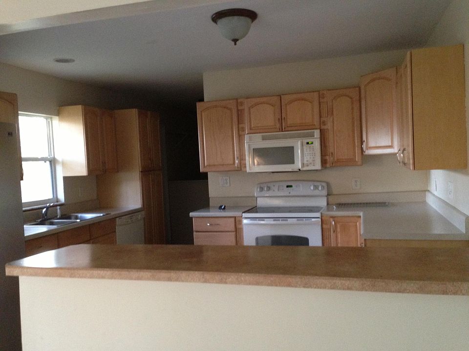 1st image of 8302 Fountain Ave