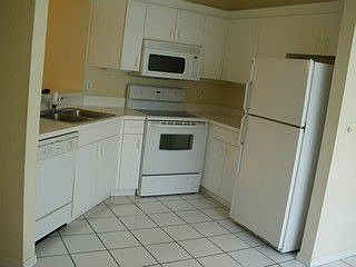 2nd image of 3730 Fieldstone Blvd #8-104