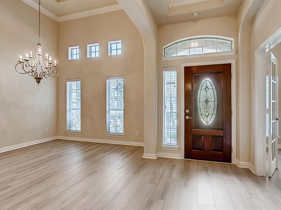 Beautiful entry of home