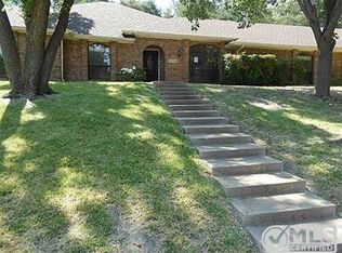 606 Linkcrest Dr, Duncanville, TX 75137