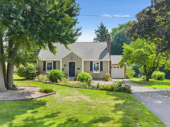 34 Elton Drive, Newington, CT 06111