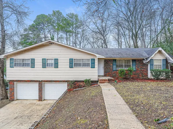 1132 Corvair Cir, Birmingham, AL 35235