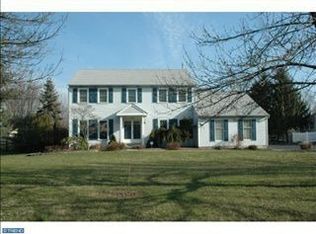 103 Trotter Ln, North Wales, PA 19454