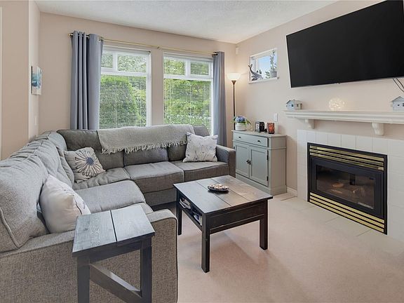 2nd image of 1196 Sluggett Rd #102