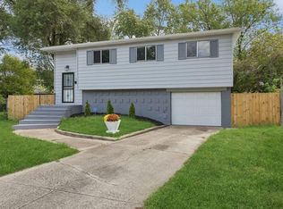691 Cass Ct, Gary, IN 46403