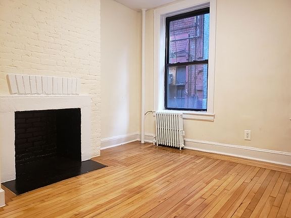 3rd image of 149 W 4th St APT 2E