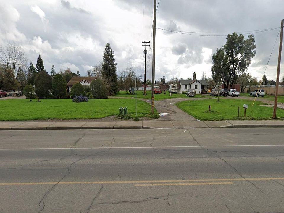 1st image of 4400 E Main St