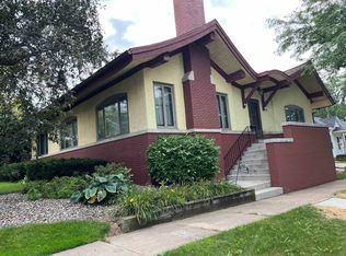 703 S Memorial Dr, Appleton, WI 54911