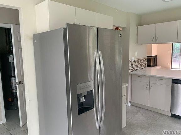 4th image of 101 Beecher Avenue Ext