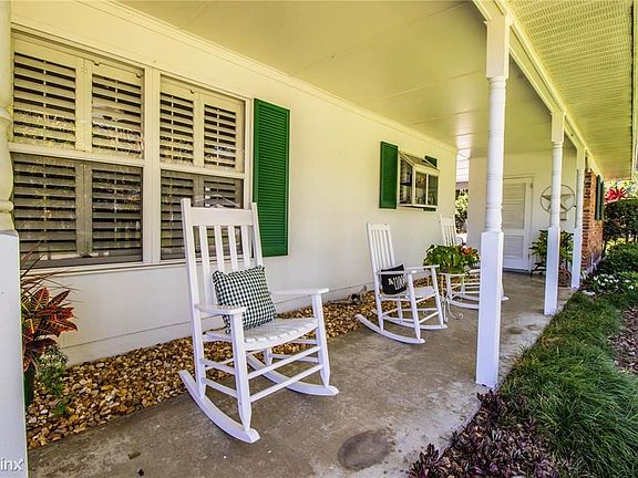 5th image of 11006 Carrollwood Dr