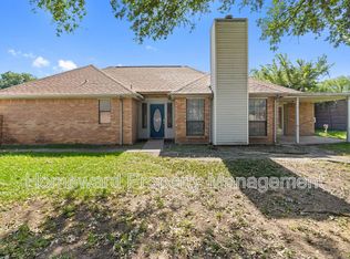 1401 Landmark Ct, Irving, TX 75060