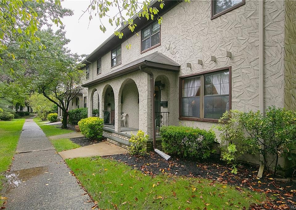 1st image of 109 Somerset Dr