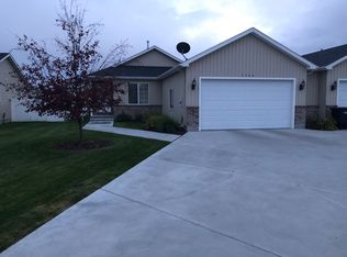 1194 S Midway Ave, Ammon, ID 83406