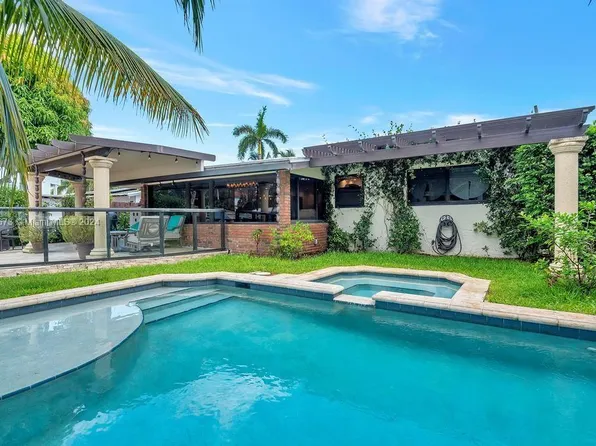 2720 SE 14th St, Pompano Beach, FL 33062