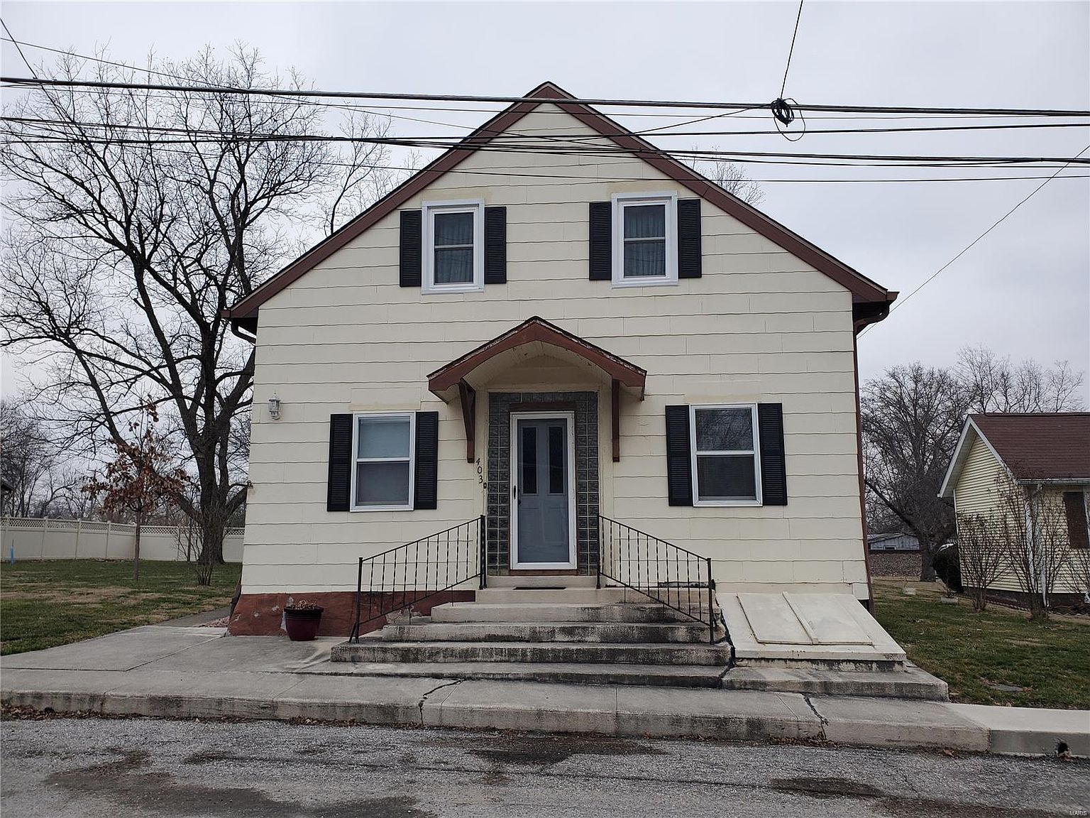 403 Main St, Germantown, IL 62245 MLS 23004656 Zillow