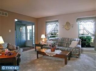 741 Waterford Dr, Souderton, PA 18964