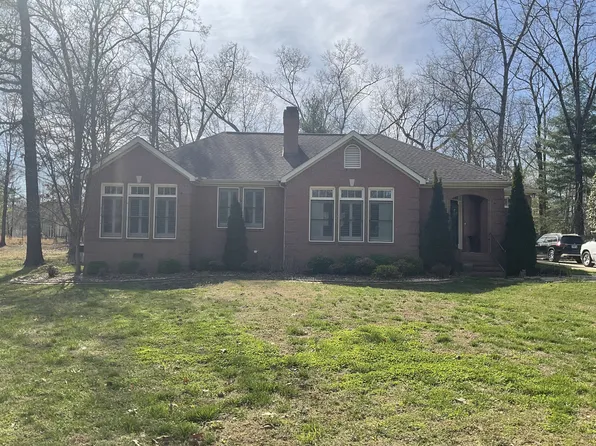 106 Blanton Ct, Tullahoma, TN 37388